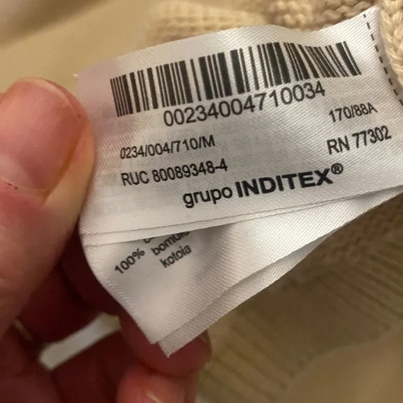 Great relaxed Zara Women's Cream Crew Neck Sweater - Picture 5 of 5